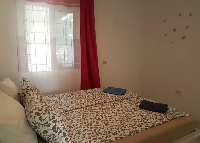 Adeje Ii Apartman *